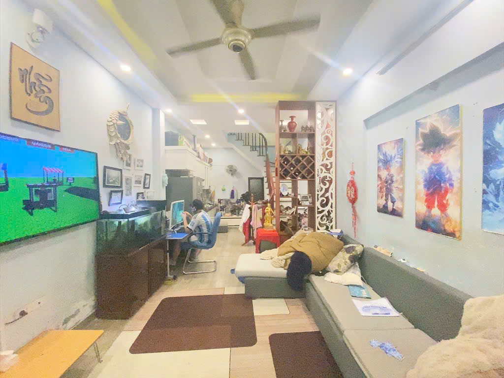 BÁN NHÀ 4 TẦNG PHỐ LỤA - HÀ ĐÔNG